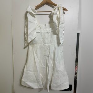 DISSH linen white dress